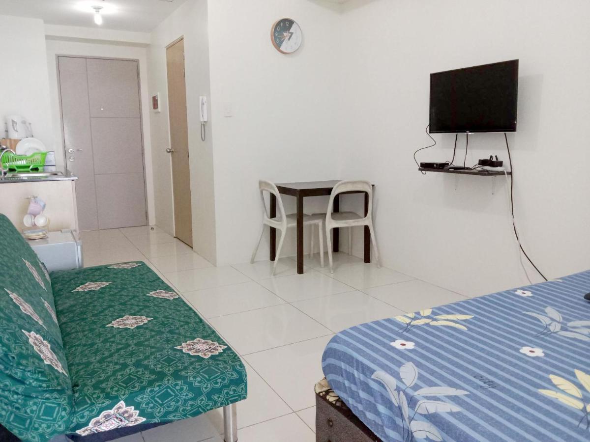 Smdc Tagaytay Taal Lake Condo Cook Netflix No Balcony No Free Parking Tagaytay City Exterior photo