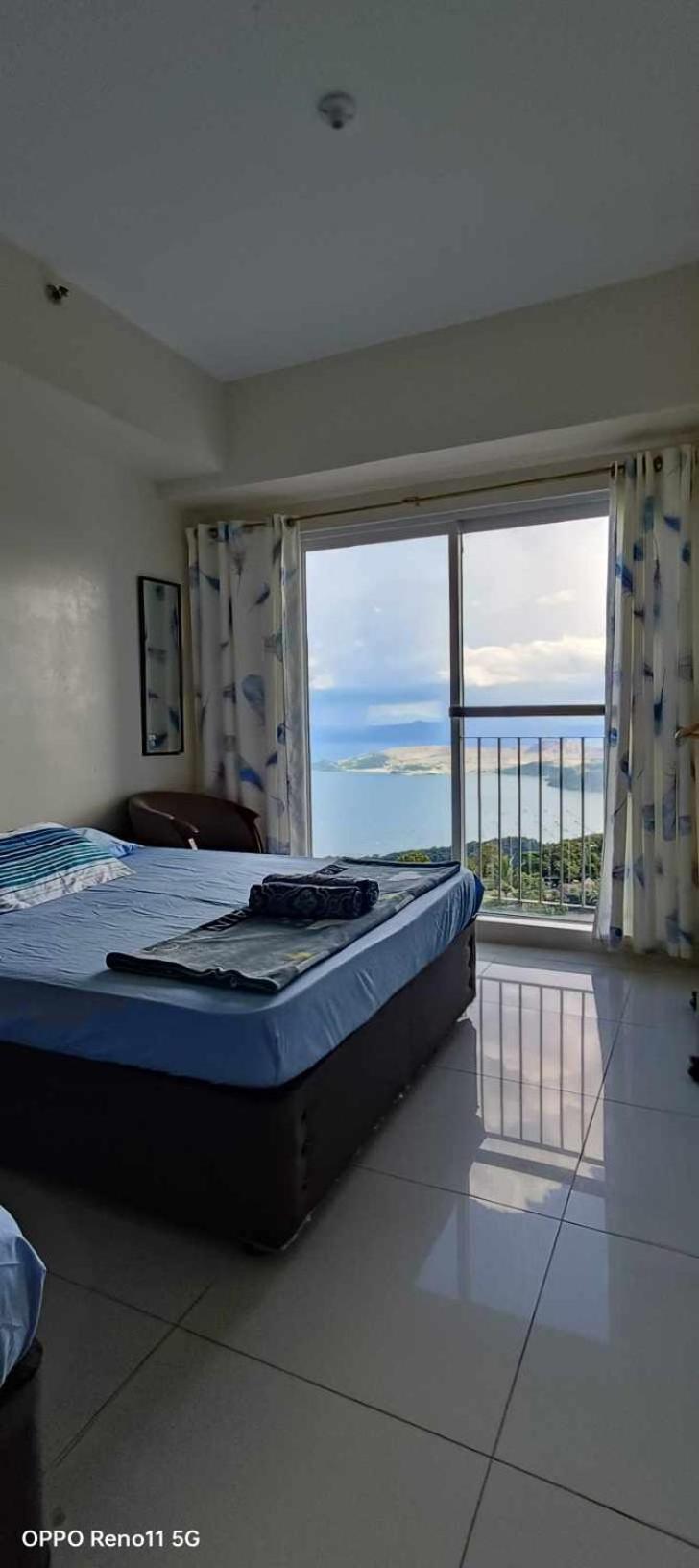 Smdc Tagaytay Taal Lake Condo Cook Netflix No Balcony No Free Parking Tagaytay City Exterior photo