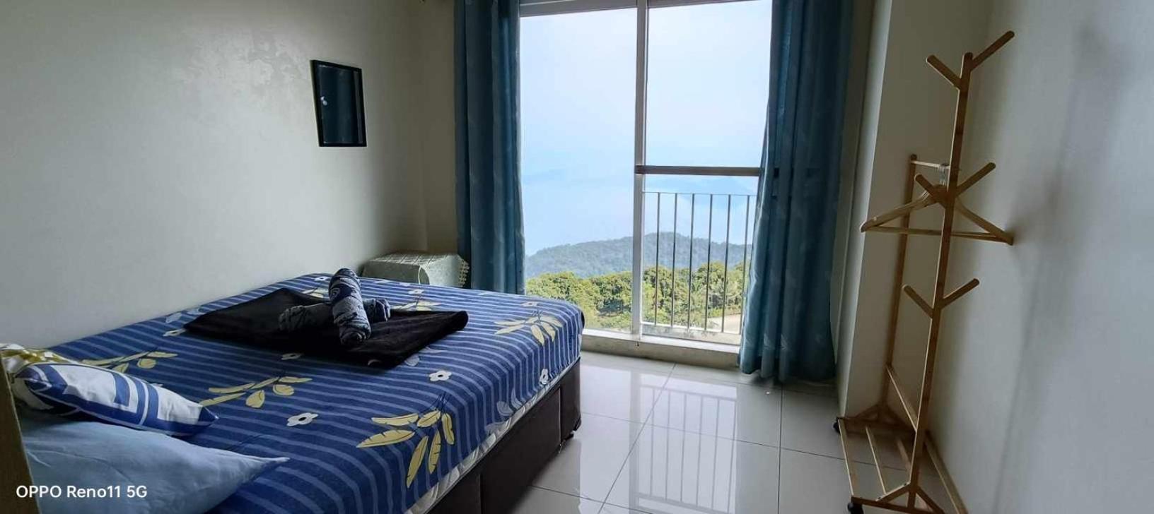 Smdc Tagaytay Taal Lake Condo Cook Netflix No Balcony No Free Parking Tagaytay City Exterior photo