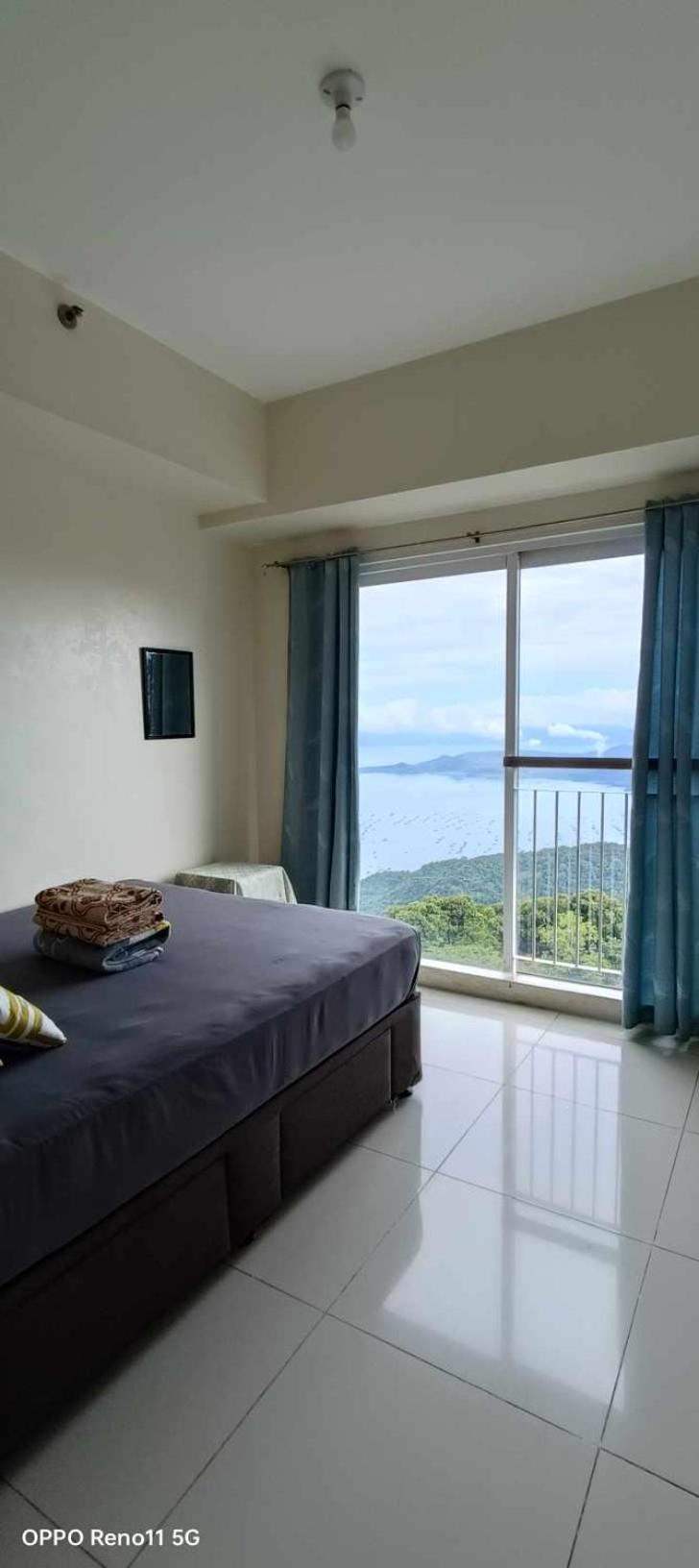 Smdc Tagaytay Taal Lake Condo Cook Netflix No Balcony No Free Parking Tagaytay City Exterior photo