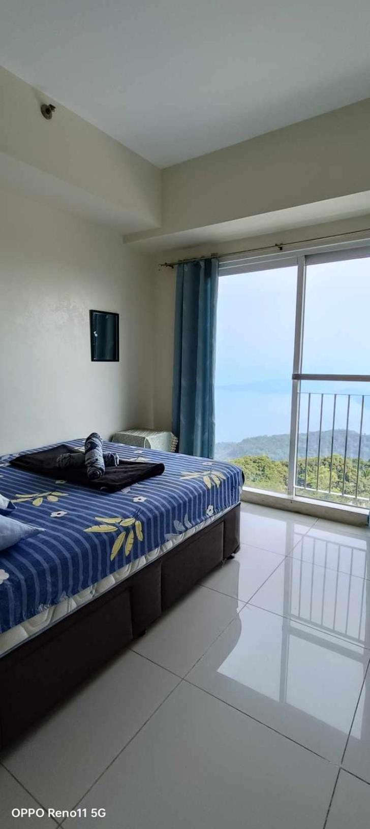 Smdc Tagaytay Taal Lake Condo Cook Netflix No Balcony No Free Parking Tagaytay City Exterior photo